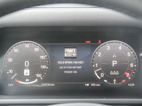 New 2025 Land Rover Defender 110 V8 image 19