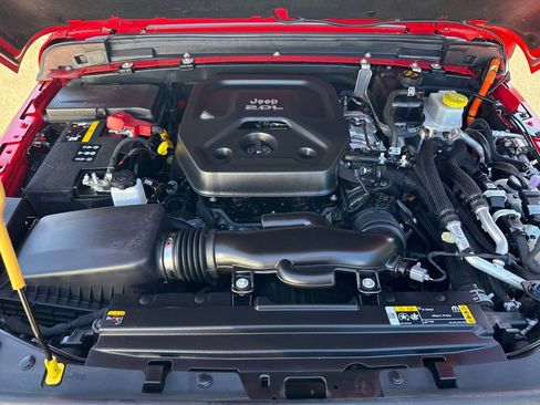 Certified 2022 Jeep Wrangler Unlimited Sahara 4xe w/ Cold Weather Group image 10