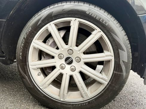 Used 2011 Land Rover Range Rover Supercharged image 58