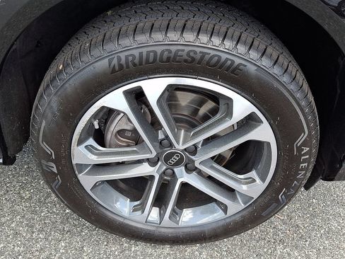 Certified 2025 Audi Q5 Premium w/ Premium Plus AWD/4WD image 11