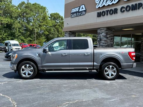 Used 2022 Ford F150 Lariat AWD/4WD image 2