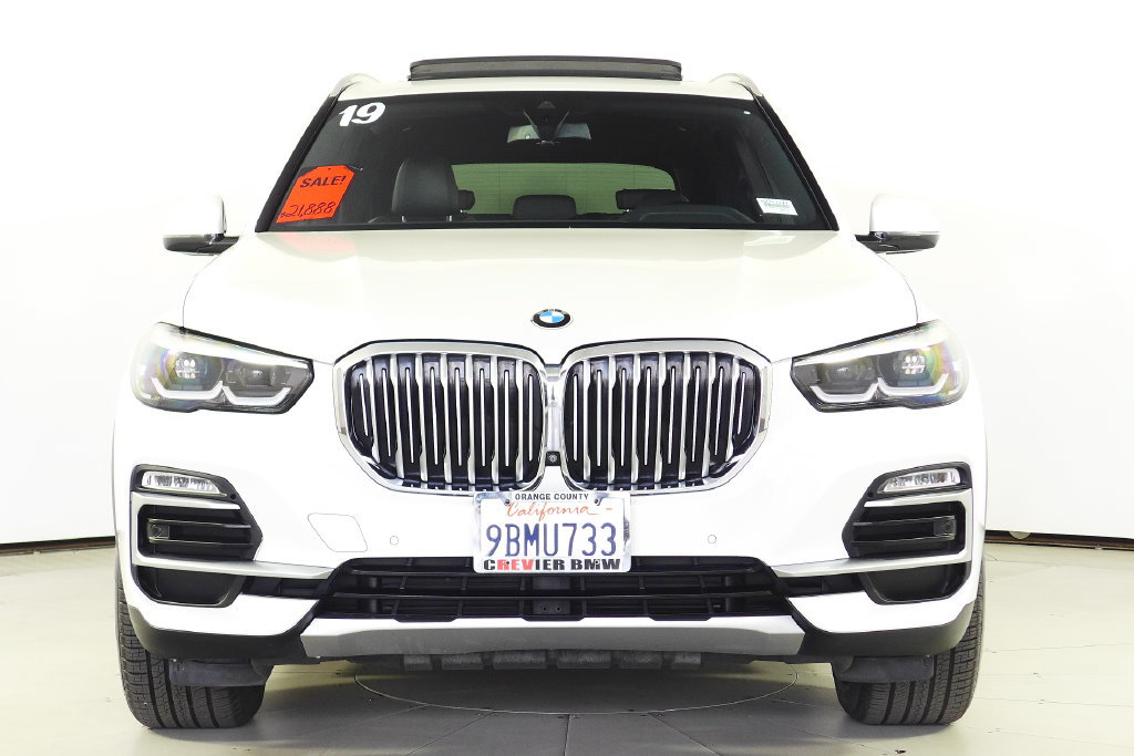 Used 2019 BMW X5 xDrive40i w/ Parking Assistance Package AWD/4WD image 3