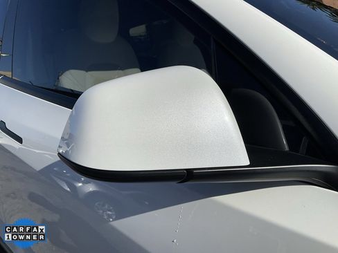 Used 2021 Tesla Model Y Long Range image 70