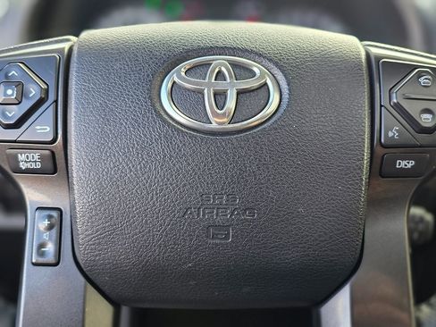 Used 2014 Toyota 4Runner Trail Premium image 26