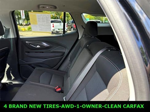 Certified 2022 GMC Terrain SLE w/ Driver Convenience Package image 12