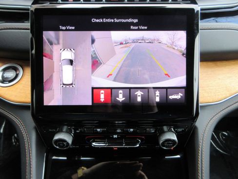 Used 2023 Jeep Grand Cherokee L Summit image 50