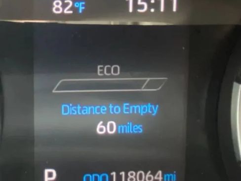 Used 2019 Toyota RAV4 XLE w/ Carpet Mat Package AWD/4WD image 11