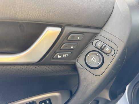 Used 2011 Acura TSX Sedan image 15