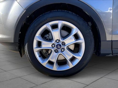 Used 2014 Ford Escape Titanium image 10