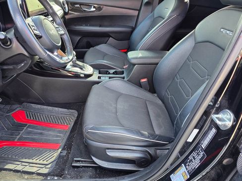 Used 2024 Kia Forte GT-Line image 10