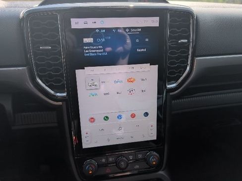 Used 2024 Ford Ranger XLT w/ FX4 Off-Road Package image 17