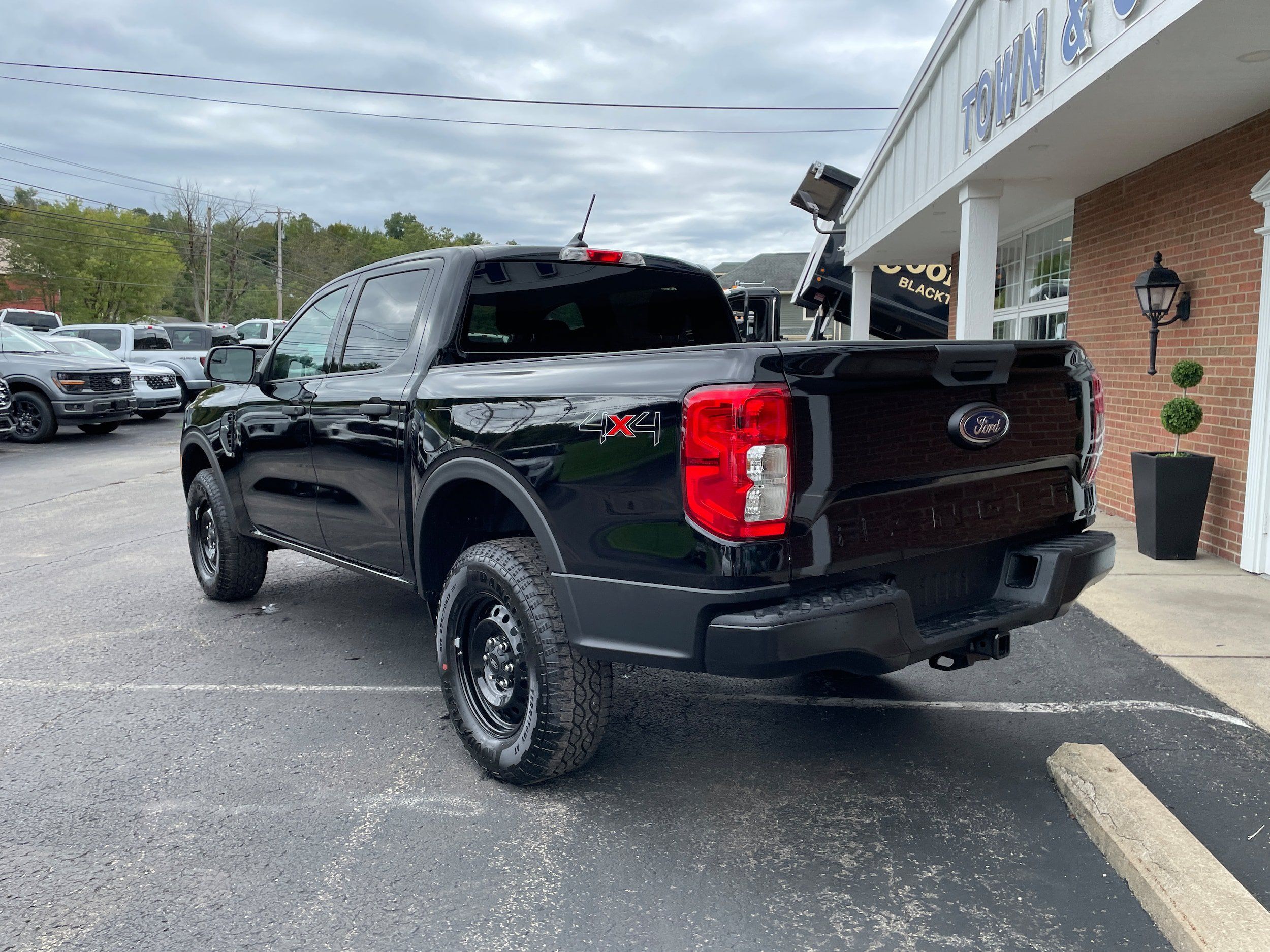 New 2026 Ford Ranger XL w/ Trailer Tow Package AWD/4WD image 8