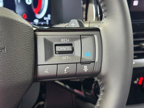 New 2026 Nissan Pathfinder SL AWD/4WD image 33