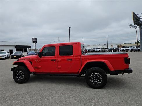 Used 2021 Jeep Gladiator Mojave AWD/4WD image 2
