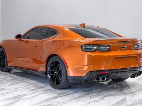 Used 2023 Chevrolet Camaro LT w/ Design Package 2 RWD image 16