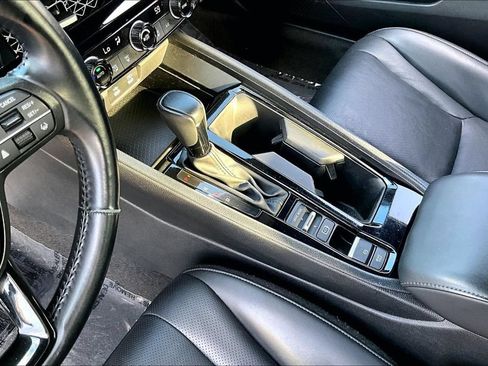 Used 2024 Honda Accord Sport image 15