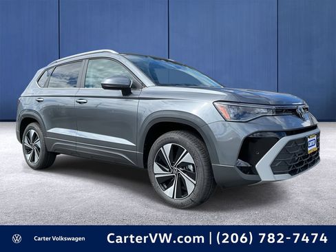 New 2026 Volkswagen Taos SE AWD/4WD image 1