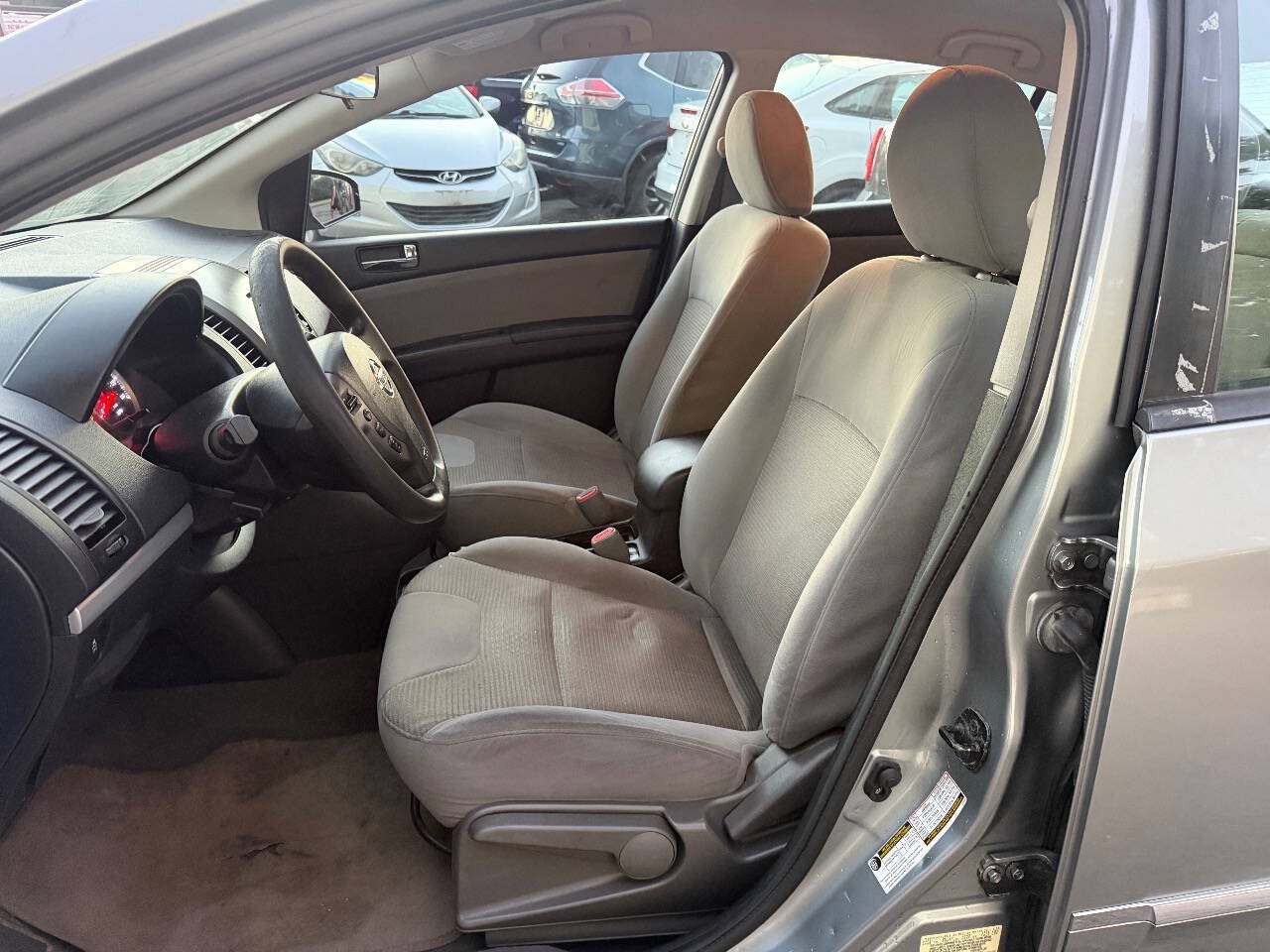 Used 2012 Nissan Sentra 2.0 S FWD image 10