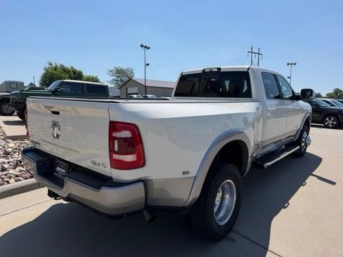 Used 2020 RAM 3500 Laramie AWD/4WD image 6