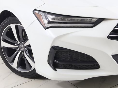 Used 2024 Acura TLX w/ Technology Package image 17