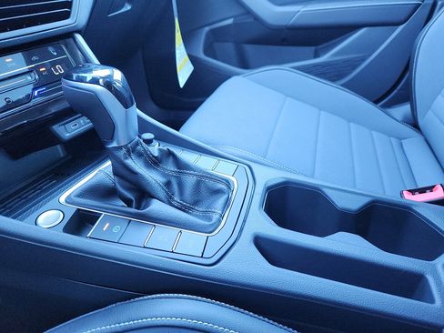 New 2026 Volkswagen Jetta SE image 20