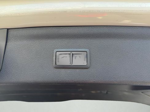 Used 2016 Audi Q3 2.0T Premium Plus image 38