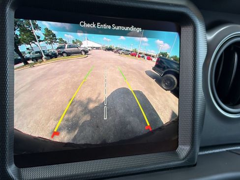 Used 2023 Jeep Wrangler Unlimited Sport AWD/4WD image 20