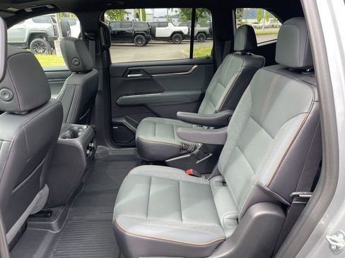 New 2026 GMC Acadia AT4 w/ Luxury Package AWD/4WD image 26