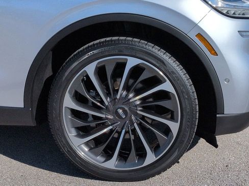 Certified 2020 Lincoln Aviator Reserve w/ Equipment Group 202A image 11