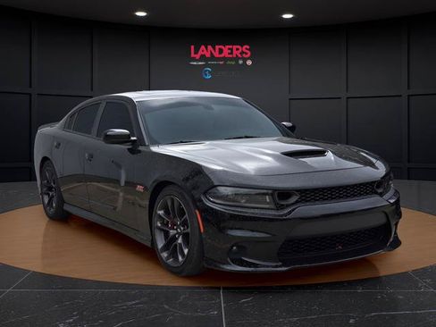 Used 2023 Dodge Charger Scat Pack w/ Plus Group RWD image 3