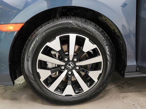 Used 2025 Honda Odyssey EX-L image 30