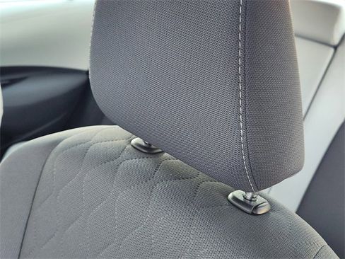 Used 2025 Toyota Corolla LE image 11