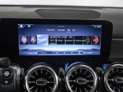 Certified 2026 Mercedes-Benz GLB 250 image 21