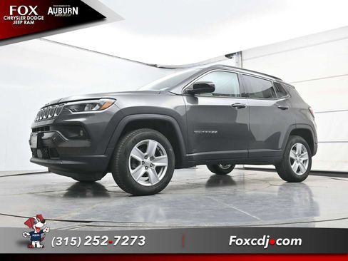 Used 2022 Jeep Compass Latitude w/ Convenience Group AWD/4WD image 19