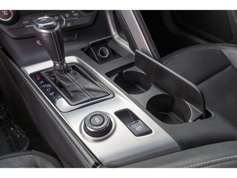 Used 2019 Chevrolet Corvette Stingray 1LT image 29