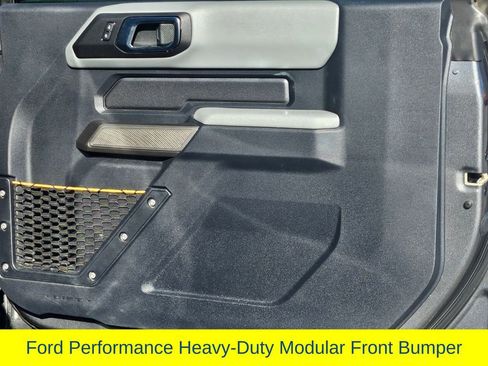 Used 2022 Ford Bronco Badlands image 38