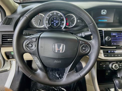 Used 2015 Honda Accord EX-L image 11
