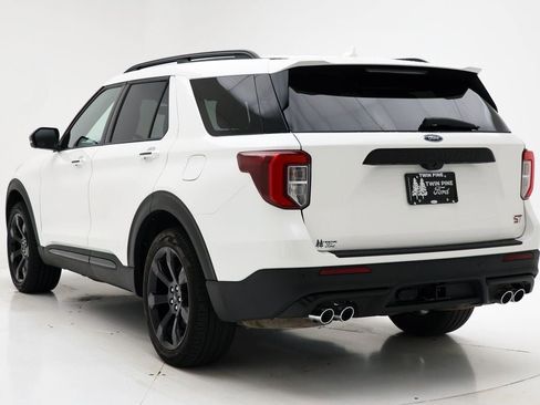 Used 2023 Ford Explorer ST w/ Technology Package image 7