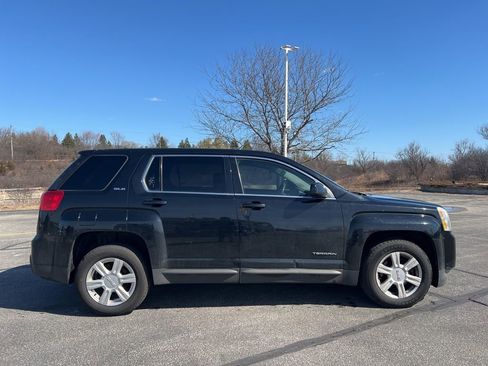 Used 2014 GMC Terrain SLE image 3