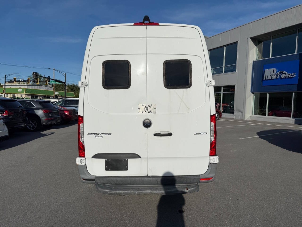 Used 2021 Mercedes-Benz Sprinter 2500 image 9