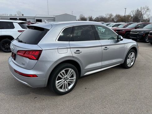 Used 2018 Audi Q5 Prestige w/ Prestige Package image 6