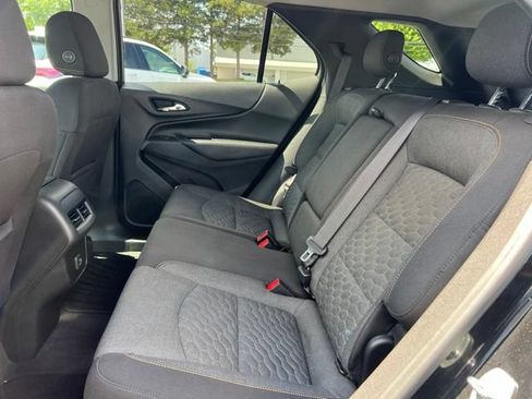 Used 2020 Chevrolet Equinox LT AWD/4WD image 17