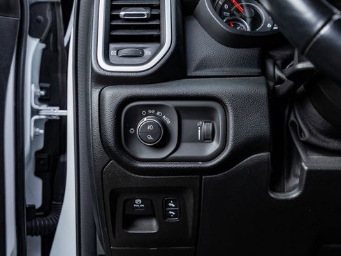 Used 2022 RAM 1500 Big Horn image 19