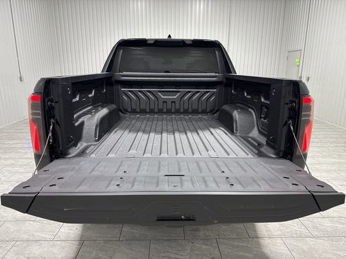 New 2026 GMC Sierra EV Elevation w/ LPO, Elevation Dark Package image 27