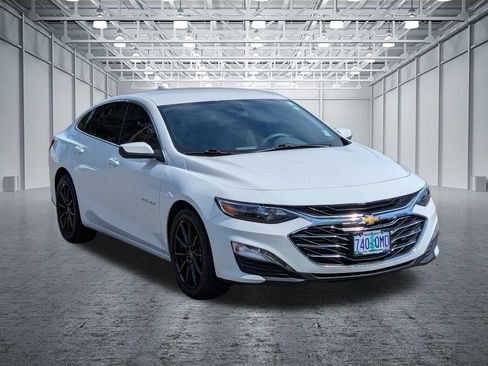 Used 2022 Chevrolet Malibu LT FWD image 7