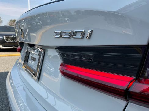 New 2026 BMW 330i Sedan w/ M Sport Package image 14