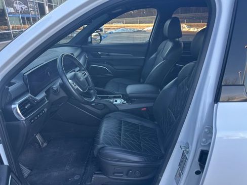 Used 2023 Kia Telluride SX X-Pro image 6