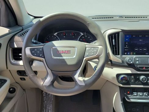 Used 2019 GMC Terrain Denali w/ Advanced Safety Package FWD image 12