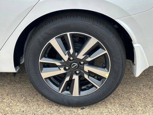 New 2025 Nissan Versa SV w/ Trunk Package image 24