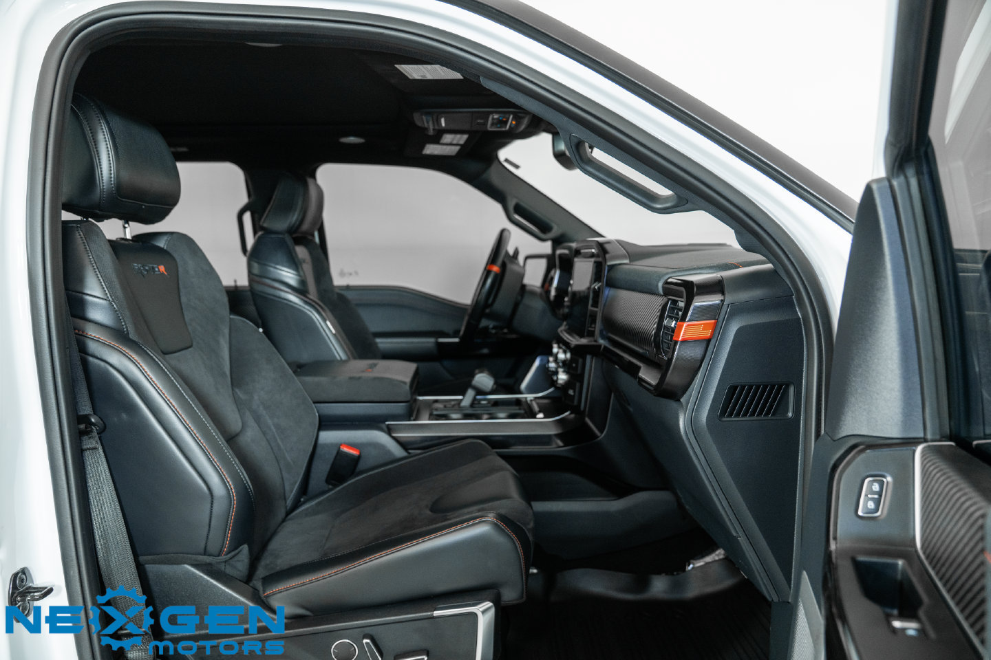 Used 2023 Ford F150 Raptor w/ Equipment Group 802A Raptor R AWD/4WD image 8